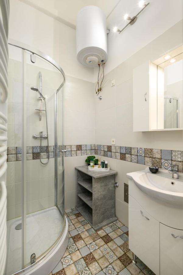Ja18 Downtown Pearl - 2 Bedroom Apartment Budapest Exterior photo
