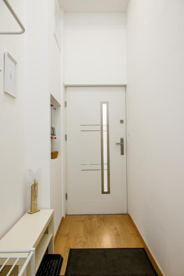 Ja18 Downtown Pearl - 2 Bedroom Apartment Budapest Exterior photo